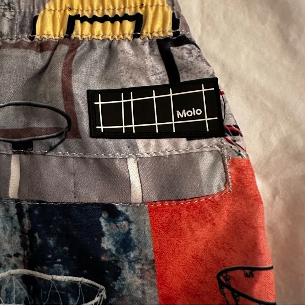 Molo Boy’s Grey Basketball Swim Trunks Shorts Size 3/4 Years